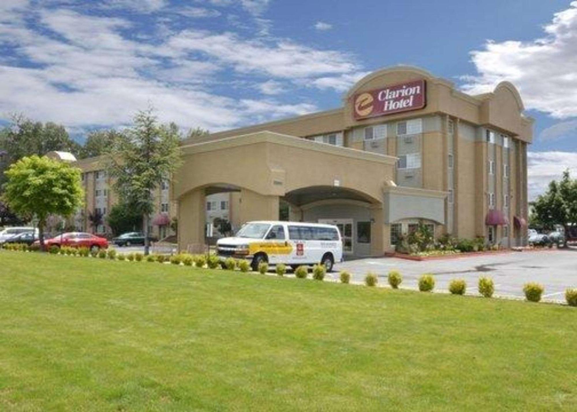 Clarion Inn Renton-Seattle Bagian luar foto