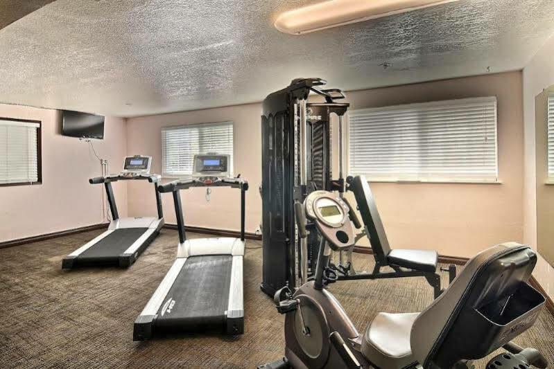Clarion Inn Renton-Seattle Bagian luar foto
