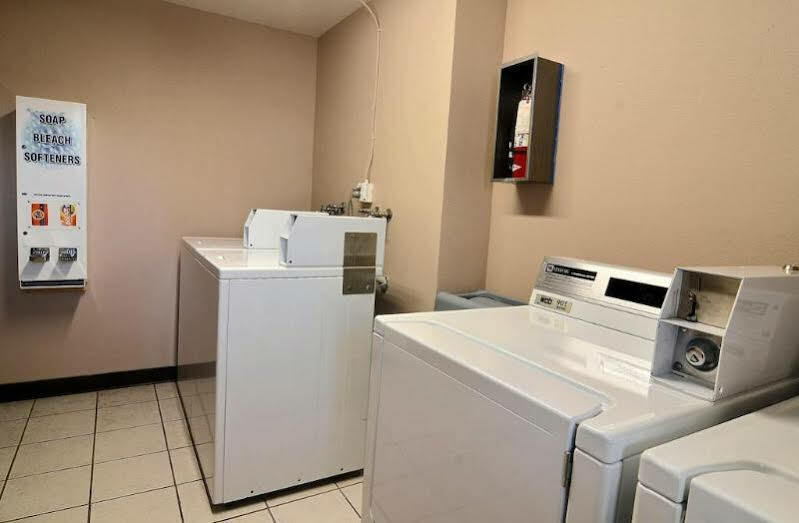 Clarion Inn Renton-Seattle Bagian luar foto